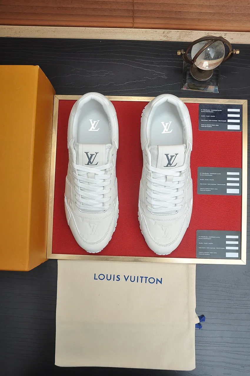 Men's men's shoes 💰720💶[LOUIS VUITTON] (original order) new style 🍀LV Louis Vuitton * - top version of LV classic trendy shoes! Made of imported original cowhide, water-dyed cowhide lining, and original wear-resistant rubber outsole! High quality products! Code number 38-45 (45 customized)